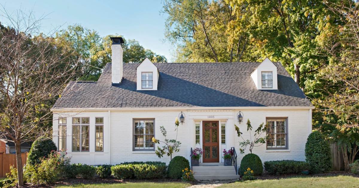 20+ Aesthetic Must-See Cottage House Exterior Designs 1 Cottage House Exterior